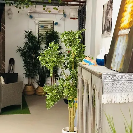 Sicily Holiday House 公寓 阿沃拉