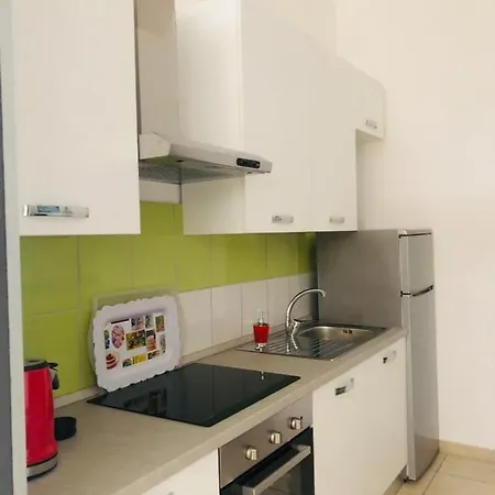 Sicily Holiday House 公寓 阿沃拉